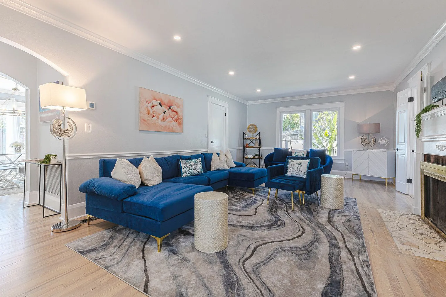 4 bed, 3.5 bath, 2228 sqft, $5,800 — Photo 1