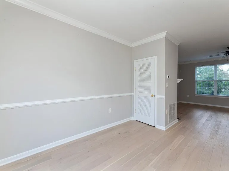 21807 Petworth Ct — Photo 13