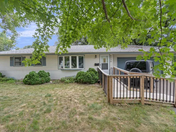 6030 5th St NE, Fridley, MN 55432