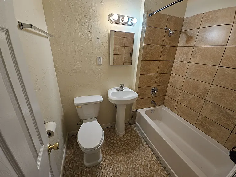 21299 Coulton Ave #1 — Photo 7
