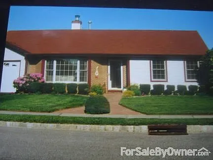 10 Devin Ln photo 1