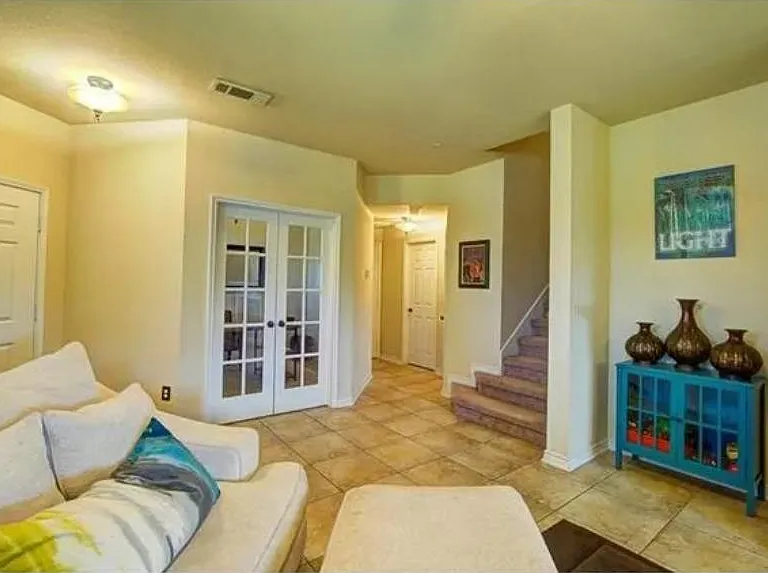 5899 Clearwater Ct — Photo 6