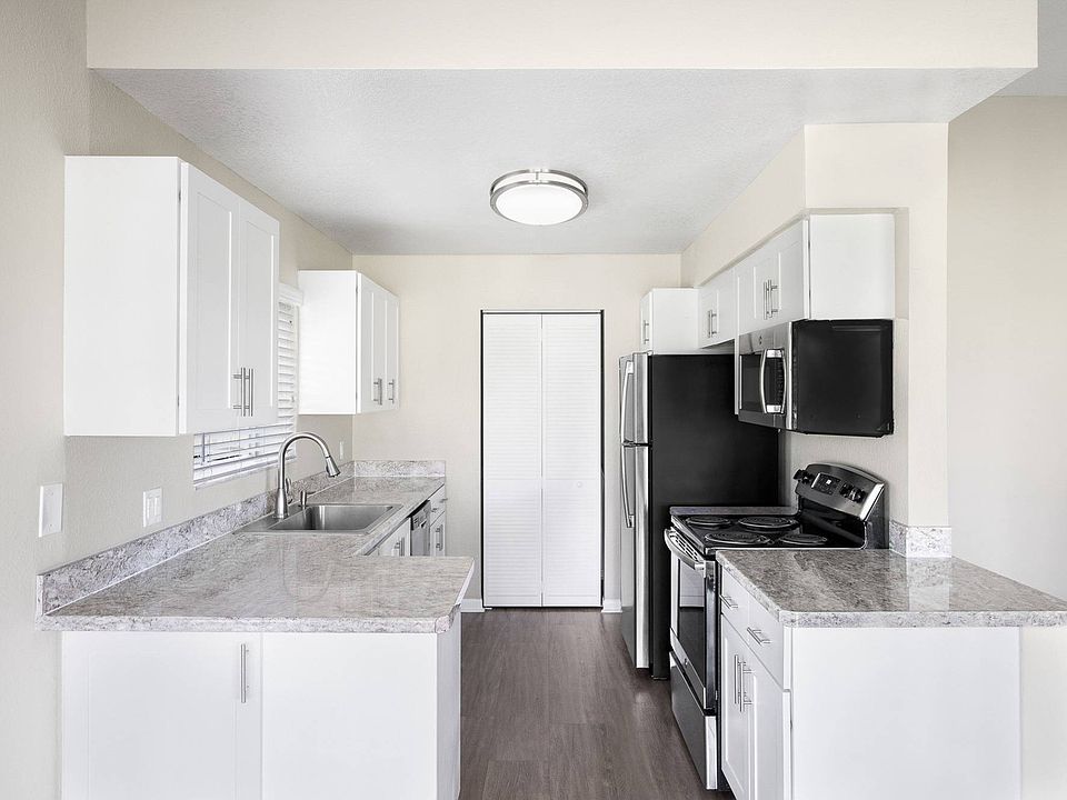 1st image of 3495 Pinewalk Dr N #4-107