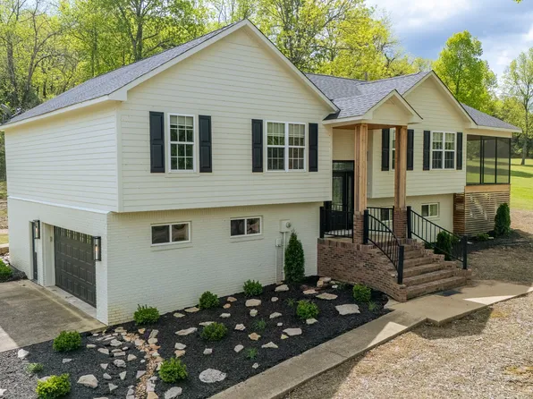 435 Bradley Ln, Bath Springs, TN 38311