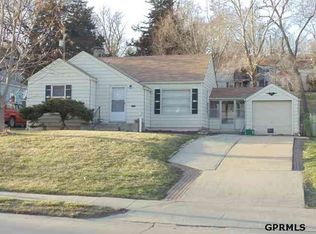3320 Martin Ave, Omaha, NE 68112