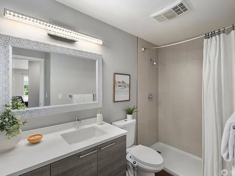 952 100th Ave NE #237 — Photo 21