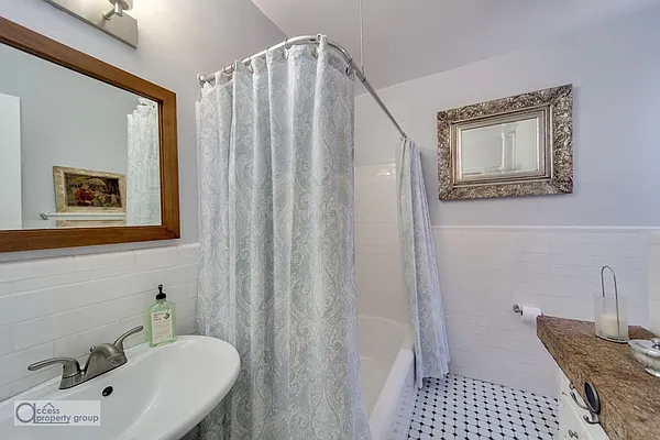 Sold by Access Property Group | media 8