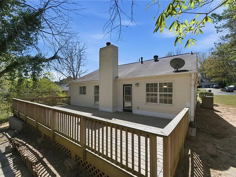 201 Colony Springs Dr — Photo 33
