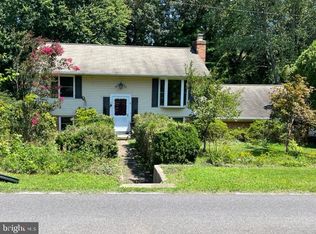 8 Somerset St, La Plata, MD