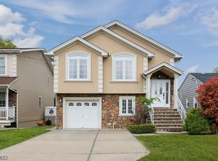 107 W Curtis St, Linden, NJ 07036