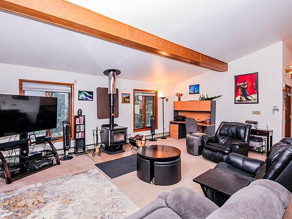 3rd image of 4670 Killen Ln