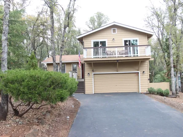 12050 Torrey Pines Dr, Auburn, CA 95602