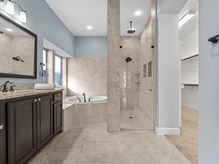 2812 Orchid St — Photo 38