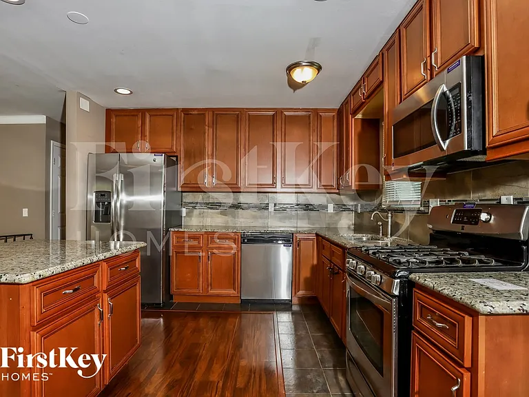 6161 Limbwood Ct — Photo 5