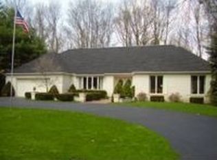 1164 Forest Park Rd, Muskegon, MI 49441