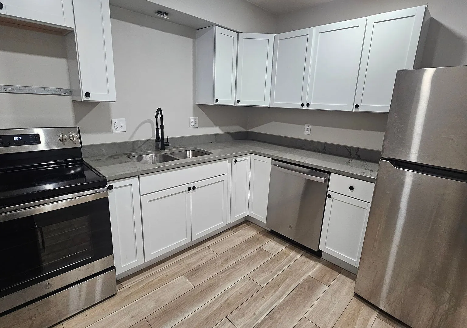 Welbeck Apartments — Photo 1