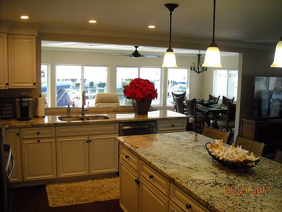 4th image of 17780 Peppard Dr