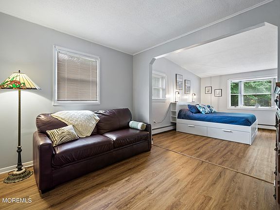 4th image of 607 Sunrise Blvd