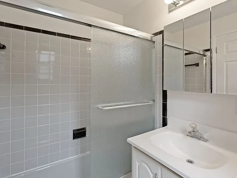 7106 Jayhawk St — Photo 13