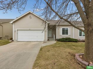 5111 N 155th St, Omaha, NE 68116