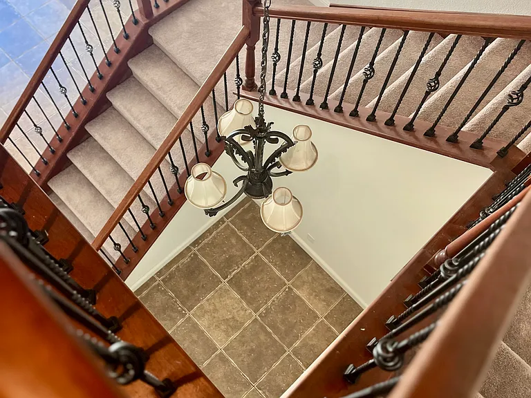 1679 Whispering Wind Dr — Photo 17