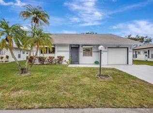 3526 Amalfi Dr, West Palm Beach, FL 33417