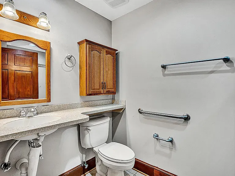 4452 Bonsack Rd — Photo 12