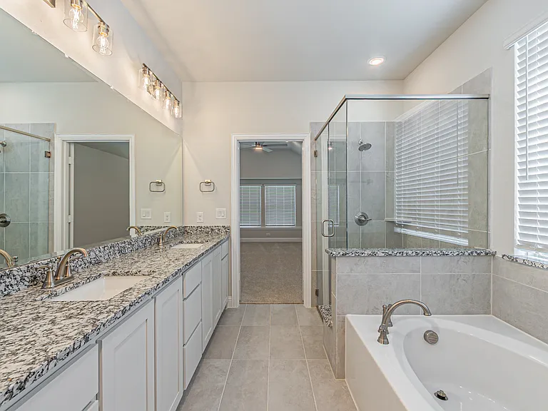 14429 McClint St — Photo 37