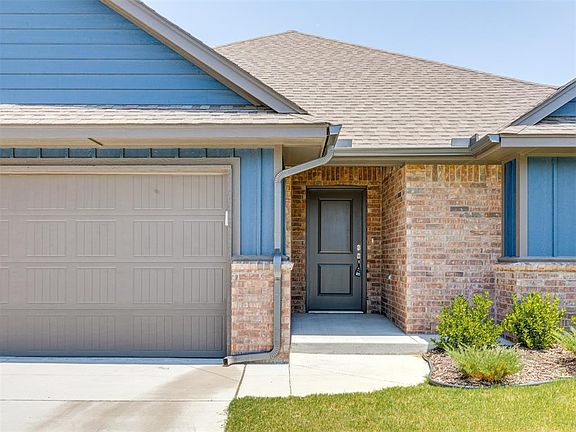 2nd image of 12116 Brinley Reign Dr
