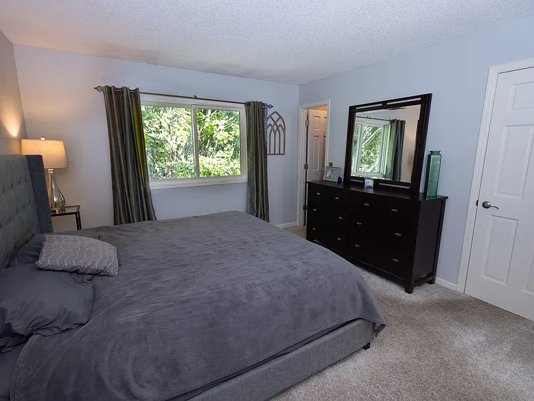 2388 Windsor Ln — Photo 12