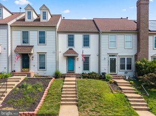 43976 Kitts Hill Ter, Ashburn, VA 20147