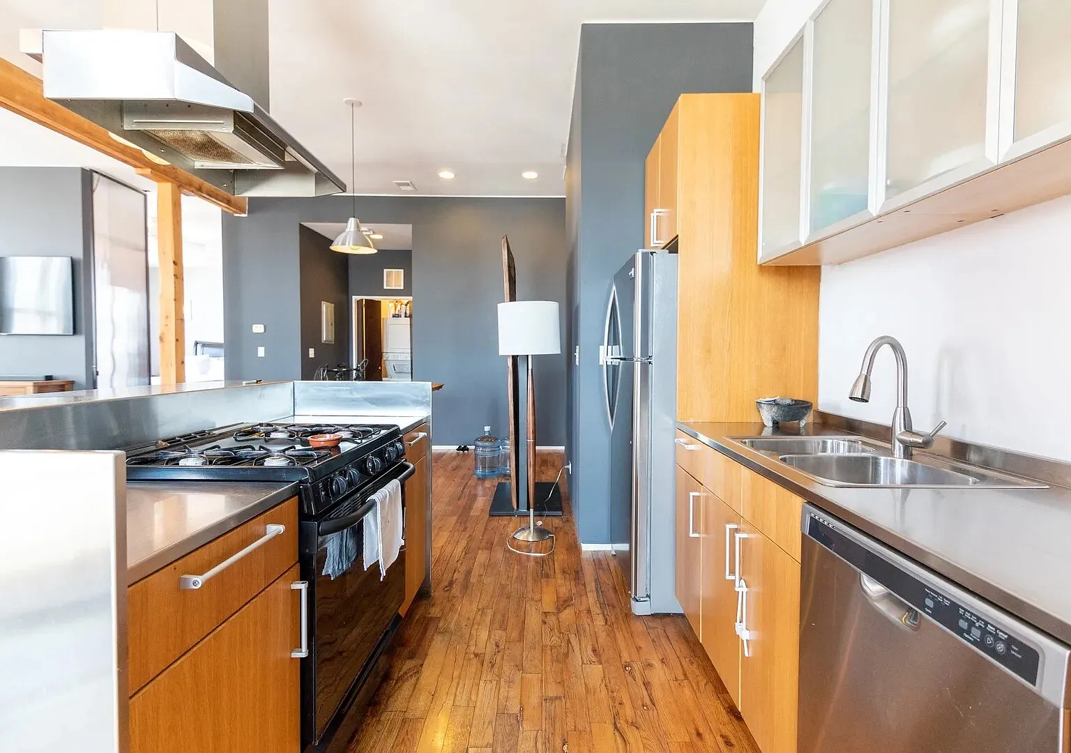3000 South Archer Avenue — Photo 2