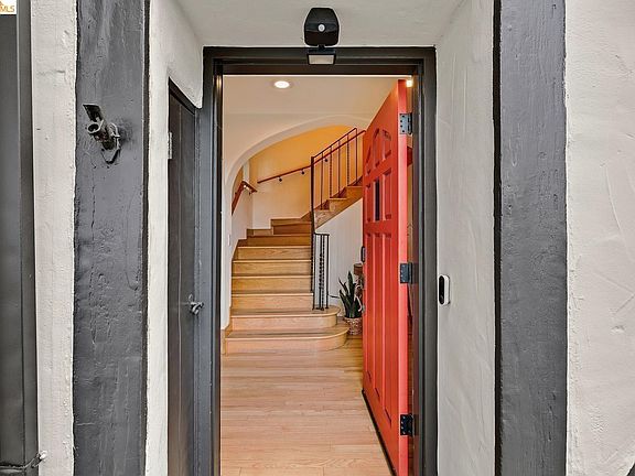 5th image of 6344 Snake Rd