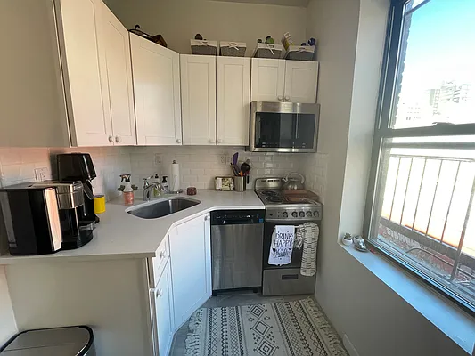 Rented by Alpha Properties NYC I LLC | media 7