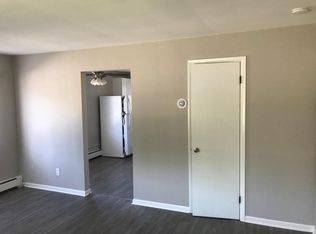 3147 Warren Rd APT 3, Cleveland, OH 44111