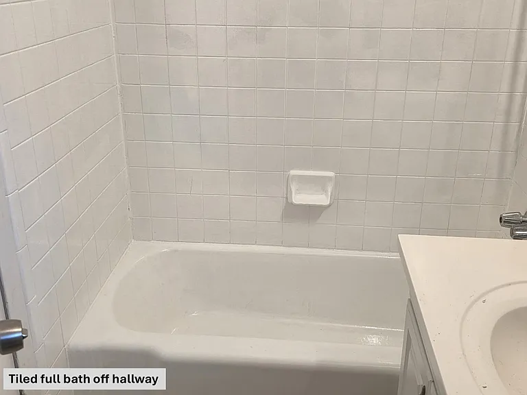 9011 Boundbrook Ave — Photo 12