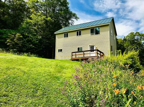 125 Van Dyke Rd, Strafford, VT 05072