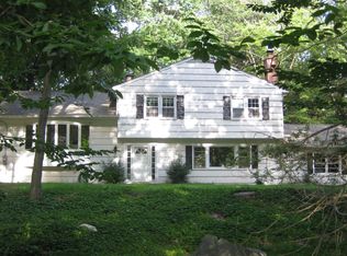 6 Fox Ridge Rd, Armonk, NY 10504