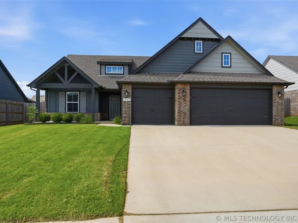 1423 E South Park Pl, Broken Arrow, OK 74011
