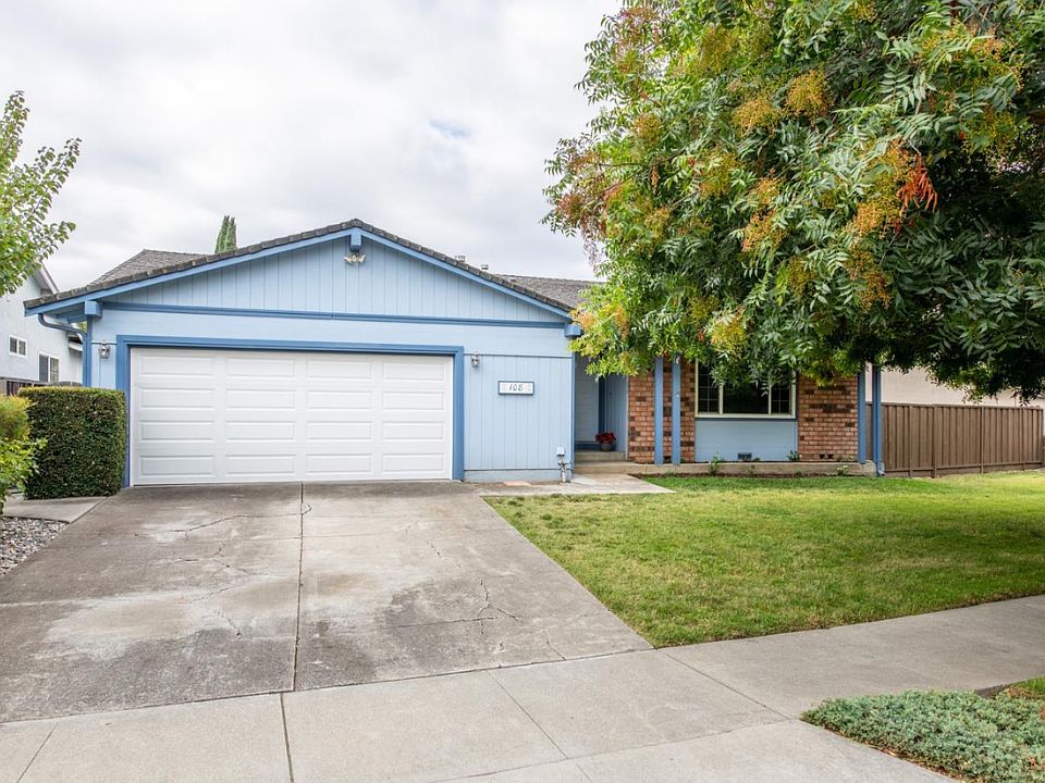 1st image of 108 Cashew Blossom Dr