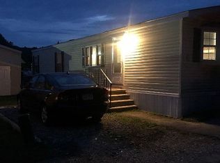 81 Route 6n TRAILER 7, Mahopac, NY 10541