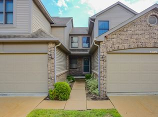 45149 Horseshoe Cir, Canton, MI 48187