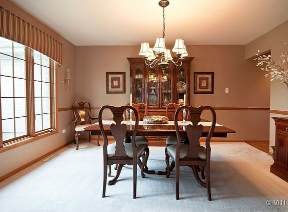 4th image of 16864 Burr Oak Dr