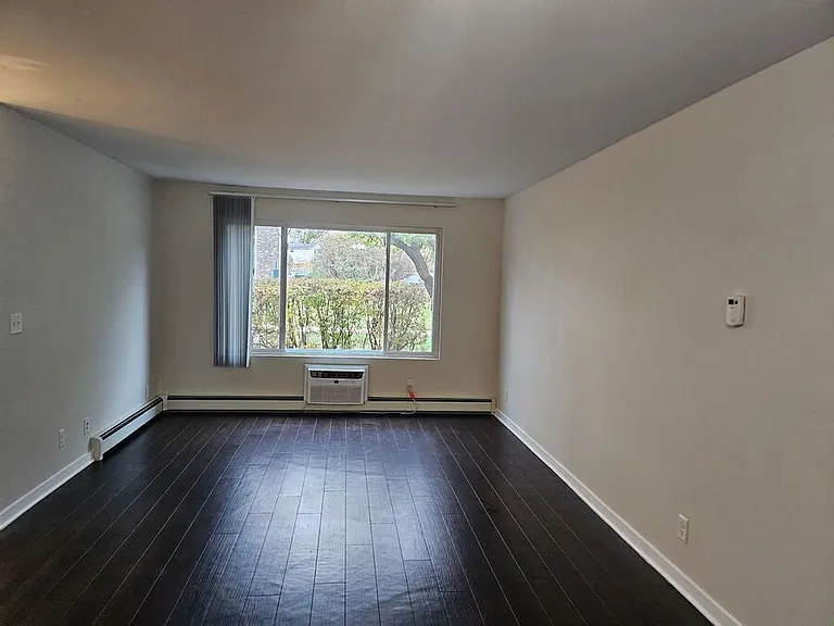1500 Light Rd #109 — Photo 5