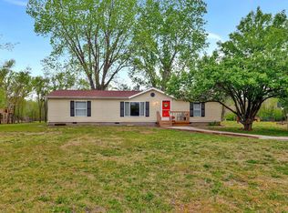 10947 SW Dennett Rd, Augusta, KS 67010