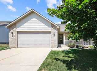 3036 Rebel Dr, Sun Prairie, WI 53590