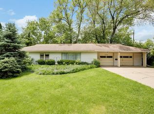 1085 Bowdoin St, Saint Paul, MN 55116