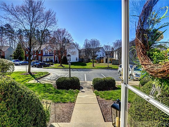 4th image of 11459 Abbots Cross Ln