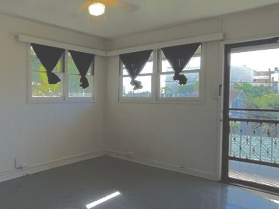 2nd image of 1509 Magazine St #D