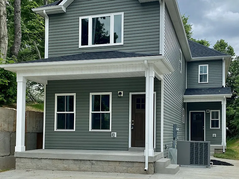 714 Gracey Ave #A — Photo 1